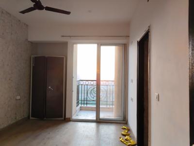 Bedroom Image of 910 Sq.ft 2.5 BHK Apartment / Flat for sale in Prateek Grand City, Siddharth Vihar Ghaziabad for Rs. 15000000