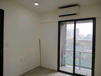 Bedroom Image of 891 Sq.ft 1 BHK Apartment / Flat for rent in Agripada Mumbai for Rs. 70000