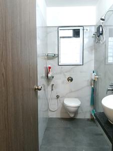 Common Bathroom Image of 450 Sq.ft 1 BHK Apartment / Flat for rent in Kasarvadavali Thane for Rs. 24999