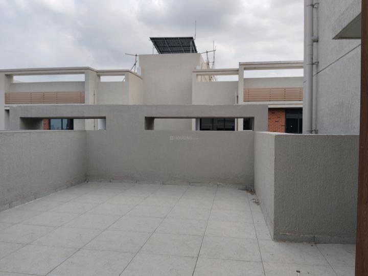 Shreel Vedant 98 Main Image 1