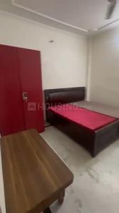 Bedroom Image of 460 Sq.ft 1 BHK Builder Floor for rent in Mayur Vihar Phase 1 New Delhi for Rs. 18000