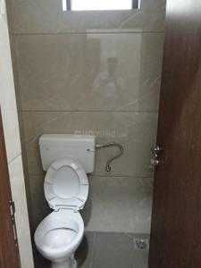 Bathroom Image of 1250 Sq.ft 3 BHK Builder Floor for rent in Ernakulam South Kochi for Rs. 72000