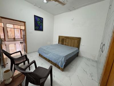 Bedroom Image of 1200 Sq.ft 2 BHK Builder Floor for rent in Shastri Nagar Meerut for Rs. 25000