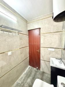 Bathroom Image of 1950 Sq.ft 3 BHK Apartment / Flat for sale in Sector 9 Gurgaon for Rs. 16500000