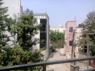 Dining Area Image of 4500 Sq.ft 3 BHK Villa for sale in Chandanagar Hyderabad for Rs. 35000000