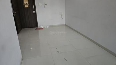 Living Room Image of 900 Sq.ft 2 BHK Apartment / Flat for sale in Gokhale Saraswati Park, Kothrud Pune for Rs. 13900000