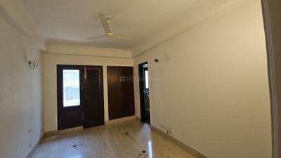 Bedroom Image of 2800 Sq.ft 4 BHK Builder Floor for sale in Safdarjung Enclave New Delhi for Rs. 67500000