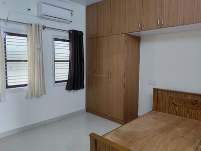 Bedroom Image of 1200 Sq.ft 2 BHK Apartment / Flat for rent in Indira Nagar Bengaluru for Rs. 57000