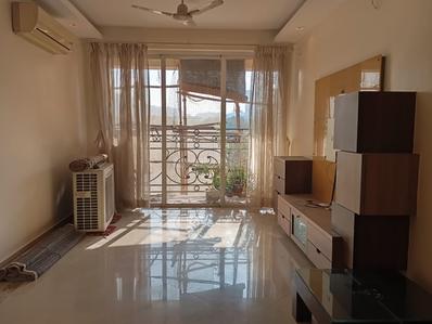 Hall Image of 1100 Sq.ft 2 BHK Apartment / Flat for rent in Raheja Acropolis, Chembur Mumbai for Rs. 100000