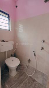 Bathroom Image of 850 Sq.ft 2 BHK Apartment / Flat for sale in Airport Gate no. 1 Kolkata for Rs. 3500000
