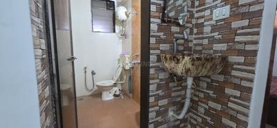 Bathroom Image of 1150 Sq.ft 2 BHK Apartment / Flat for sale in Prathemesh Anand Sarovar, Kamothe Navi Mumbai for Rs. 10500000