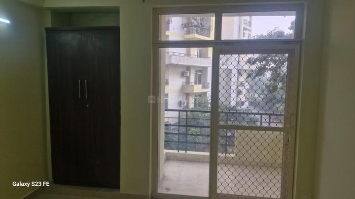 Lakshya height Bedroom 1