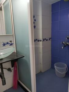 Bathroom Image of 1200 Sq.ft 3 BHK Apartment / Flat for sale in Juhu Mumbai for Rs. 80000000