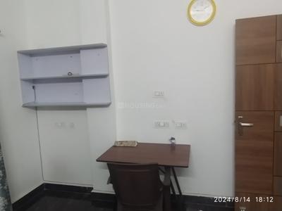 Bedroom Image of 500 Sq.ft 1 BHK Builder Floor for rent in Janakpuri New Delhi for Rs. 22000