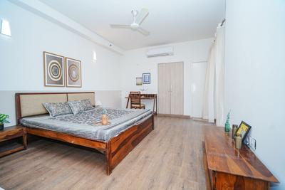 Bedroom Image of 1720 Sq.ft 3 BHK Apartment / Flat for sale in Emaar Palm Gardens, Sector 83 Gurgaon for Rs. 22000000