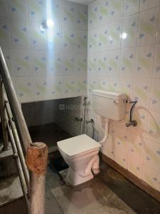 Bathroom Image of 1500 Sq.ft 1.5 BHK Builder Floor for rent in Mansarovar Colony Aligarh for Rs. 15000