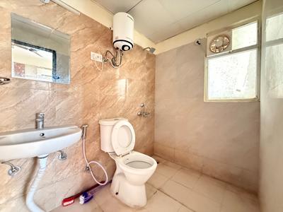 Image of 1140 Sq.ft 3 BHK Apartment / Flat for rent in Amrapali Enchante, Noida Extension, Greater Noida for Rs. 20000