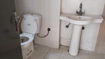 Image of 1360 Sq.ft 3 BHK Apartment / Flat for sale in Panchsheel Wellington, Crossings Republik, Ghaziabad for Rs. 12600000