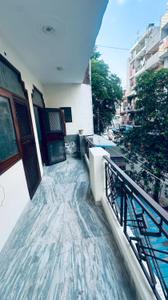 Balcony Image of 900 Sq.ft 2 BHK Builder Floor for sale in Vaishali Ghaziabad for Rs. 8500000