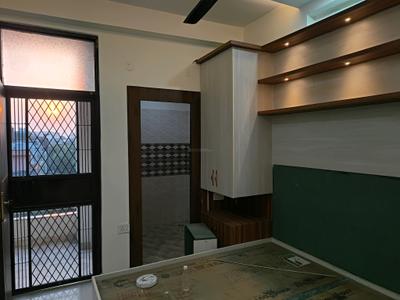 Bedroom Image of 1000 Sq.ft 2 BHK Builder Floor for sale in Indirapuram Ghaziabad for Rs. 7000000