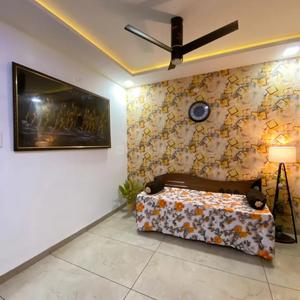 Bedroom Image of 1800 Sq.ft 3 BHK Builder Floor for rent in Nipania Indore for Rs. 34500