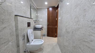 Image of 1350 Sq.ft 2.5 BHK Apartment / Flat for sale in Saraswati Narmada Apartments, Vasant Kunj, New Delhi for Rs. 37000000