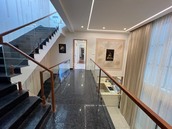 Independent villa Main Image 1