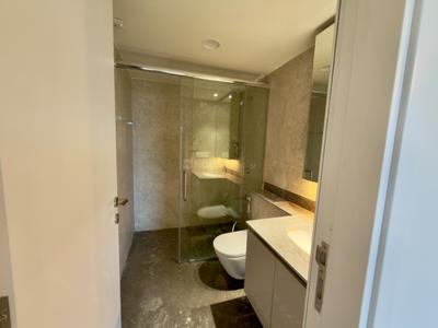 Image of 1752 Sq.ft 2 BHK Apartment / Flat for sale in DLF One Midtown, Karampura, New Delhi for Rs. 42500000