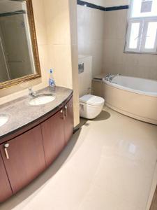 Image of 3870 Sq.ft 4 BHK Apartment / Flat for sale in Central Park Resorts, Sector 48, Gurgaon for Rs. 140000000