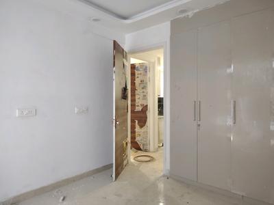 Bedroom Image of 1300 Sq.ft 3 BHK Apartment / Flat for sale in Chhattarpur New Delhi for Rs. 10000000