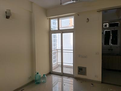 Living Room Image of 600 Sq.ft 1 BHK Apartment / Flat for sale in Rishabh Cloud 9 Towers, Vaishali Ghaziabad for Rs. 6500000
