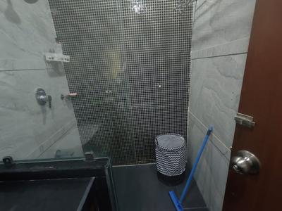 Bathroom Image of 2250 Sq.ft 4 BHK Apartment / Flat for sale in Bodakdev Ahmedabad for Rs. 35500000