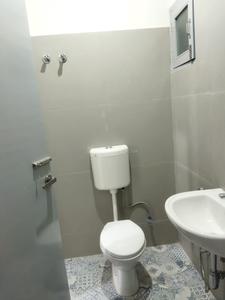 Bathroom Image of 1100 Sq.ft 2 BHK Builder Floor for rent in Shyam Nagar Jaipur for Rs. 15000