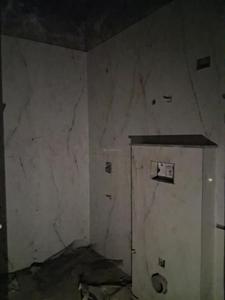 Common Bathroom Image of 1500 Sq.ft 3.5 BHK Apartment / Flat for sale in Investwell Hometech Homes, Sector 102 Noida for Rs. 7000000