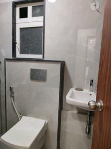 Common Bathroom Image of 614 Sq.ft 1 BHK Apartment / Flat for sale in Ashtha Pushp, Andheri East Mumbai for Rs. 14400000