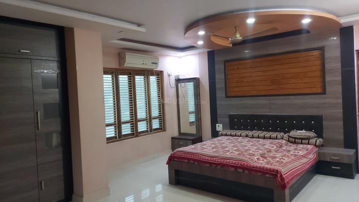 Naroli Bedroom 1
