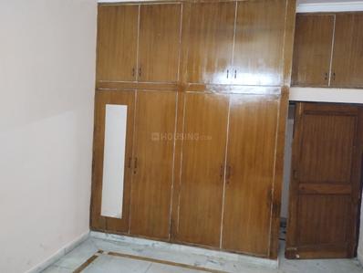 Bedroom Image of 2152 Sq.ft 2 BHK Builder Floor for rent in Jankipuram Extension Lucknow for Rs. 15000