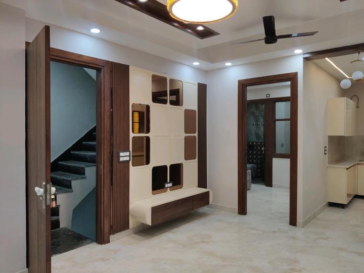 Nikunj Independent Luxurious Floor Main Image 1