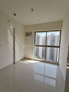 Bedroom Image of 400 Sq.ft 1 BHK Apartment / Flat for rent in Lodha Crown Kolshet, Kolshet Thane for Rs. 21000