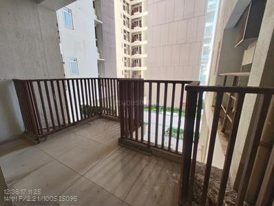 Balcony Image of 3011 Sq.ft 3.5 BHK Apartment / Flat for sale in Sector 128 Noida for Rs. 68500000
