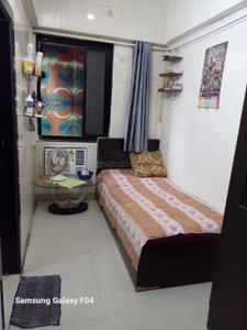 Bedroom Image of 650 Sq.ft 2 BHK Apartment / Flat for sale in Juhu Sangeeta Apartments, Santacruz West Mumbai for Rs. 29000000