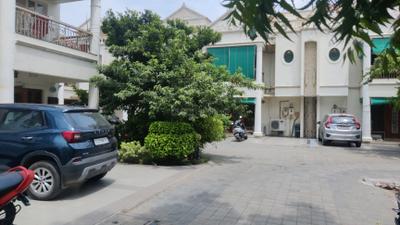 Image of 2700 Sq.ft 6 BHK Villa for sale in Atishay Belle Ville, Motera, Ahmedabad for Rs. 35000000