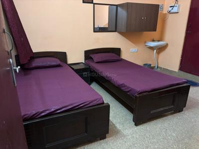 Bedroom Image of 300 Sq.ft 1 RK Apartment / Flat for rent in Nungambakkam Chennai for Rs. 30000