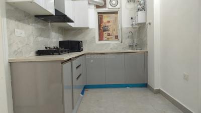 Kitchen Image of 1520 Sq.ft 3 BHK Builder Floor for rent in Signature Global City 92, Sector 92 Gurgaon for Rs. 42000