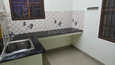 Kitchen Image of 800 Sq.ft 2 BHK Apartment / Flat for rent in Pallikaranai Chennai for Rs. 20000