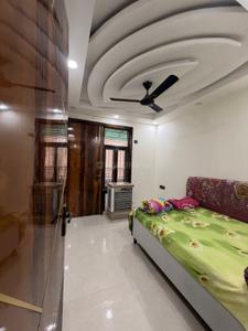 Bedroom Image of 900 Sq.ft 3 BHK Builder Floor for rent in Uttam Nagar New Delhi for Rs. 26000
