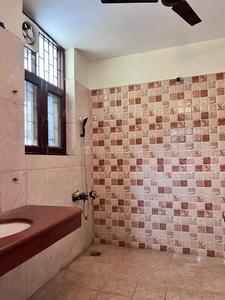 Bathroom Image of 3400 Sq.ft 3.5 BHK Builder Floor for rent in Sector 50 Noida for Rs. 52000