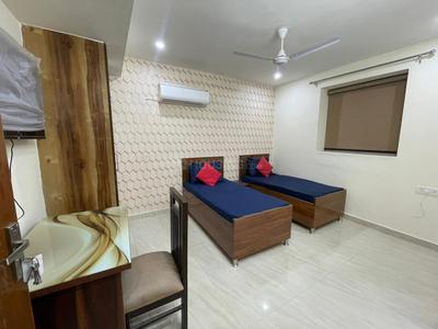 Bedroom Image of Apna niwas pg  in Sector 58, Noida