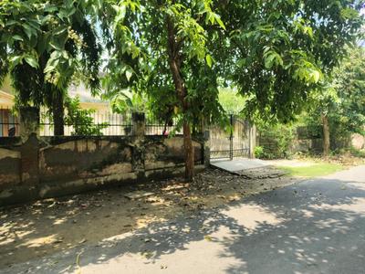 Image of 300 Sq.ft Residential Plot / Land for sale in Sigma 1, Greater Noida for Rs. 40000000