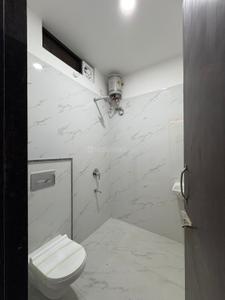 Bathroom Image of 500 Sq.ft 1 BHK Builder Floor for rent in Mahalakshmi Nagar Indore for Rs. 21000